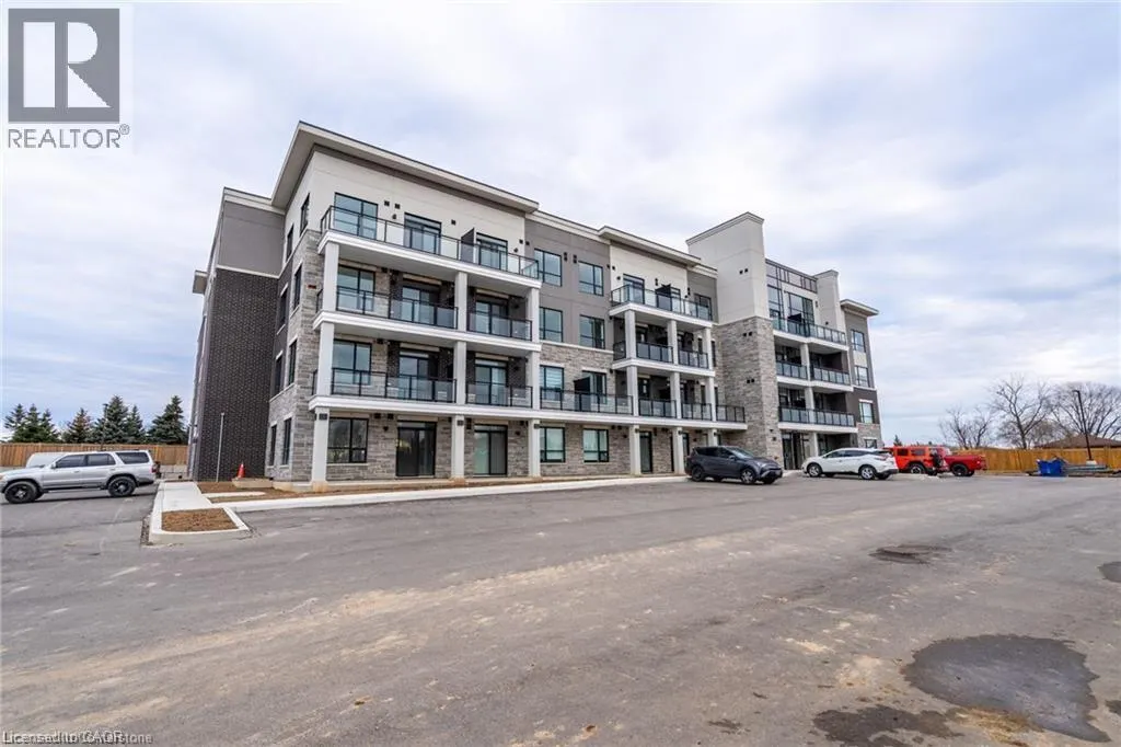 120 SPRINGVALLEY Crescent Unit# 102, #102