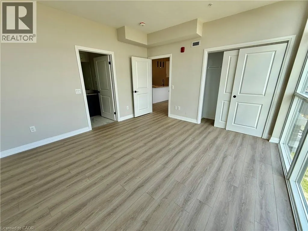 120 SPRINGVALLEY Crescent Unit# 102, #102