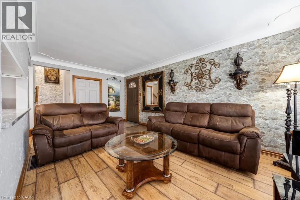 117 SUNRISE Drive