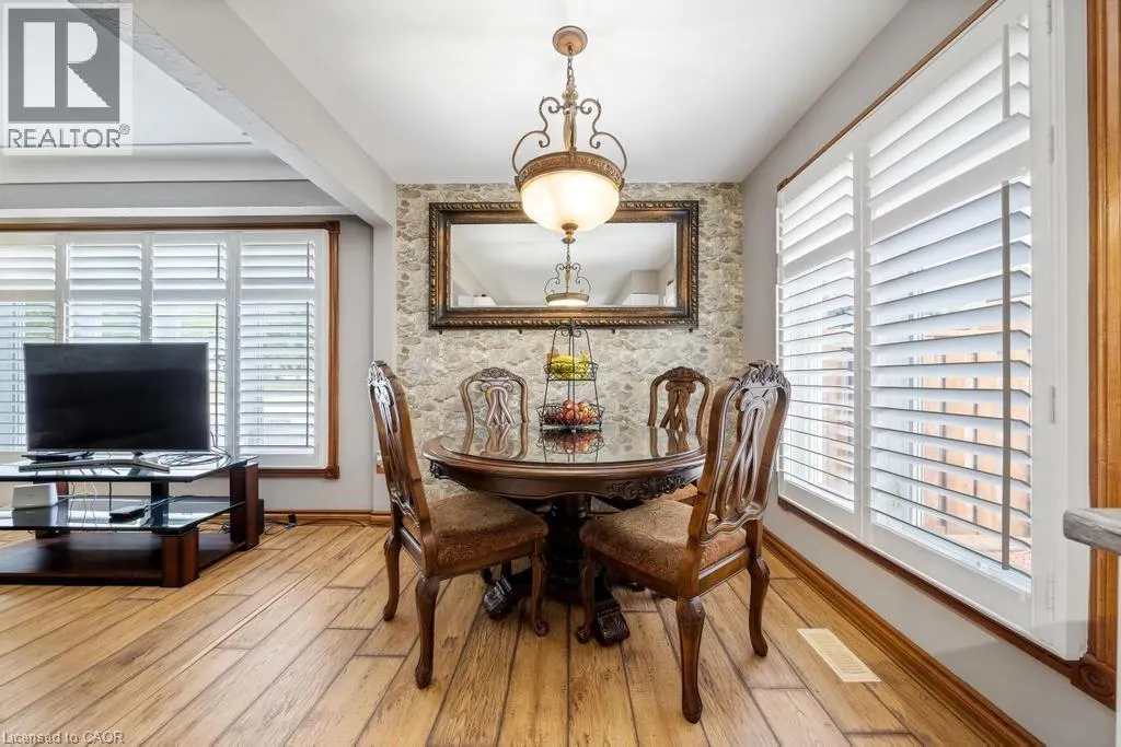 117 SUNRISE Drive
