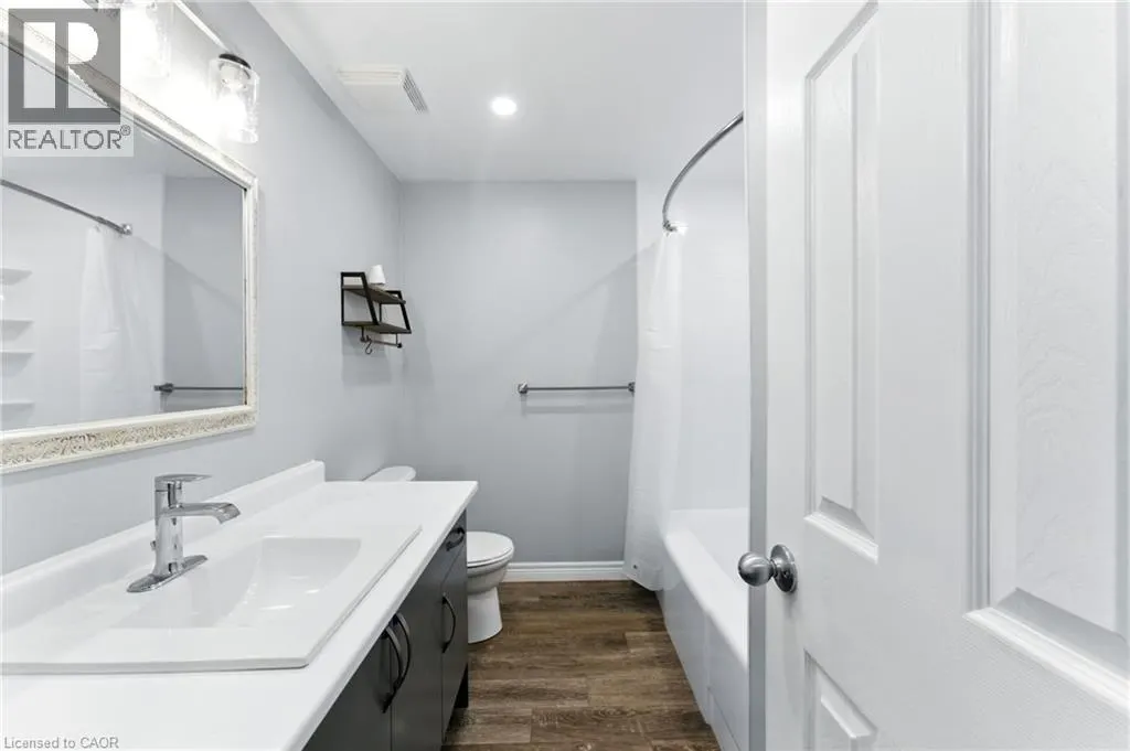 141 BAY Street Unit# 25, #25