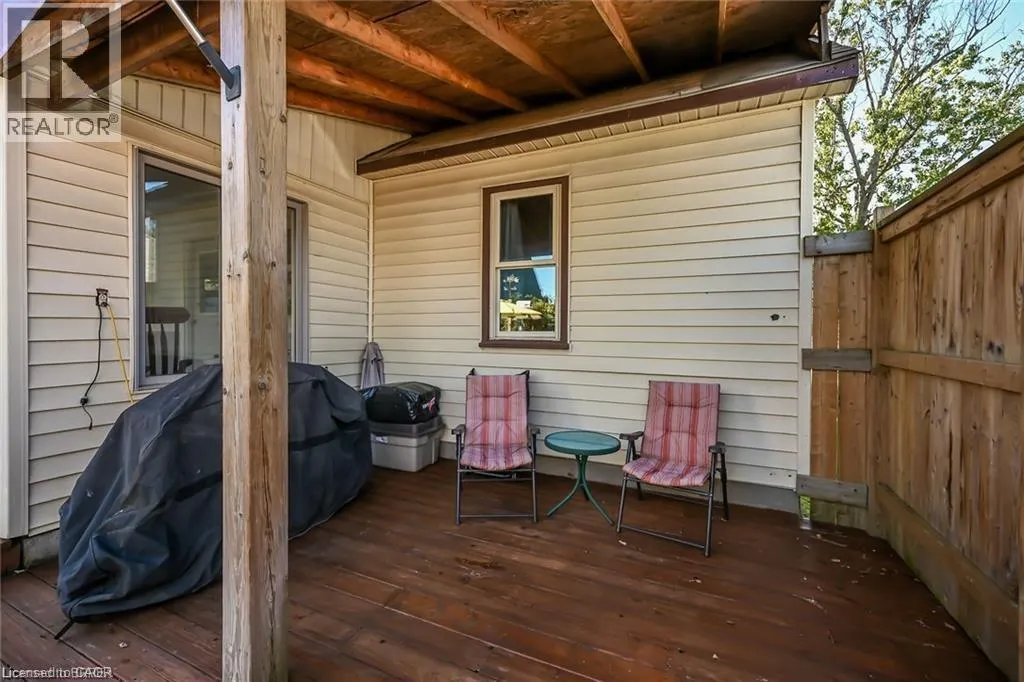 12 WALPOLE Drive