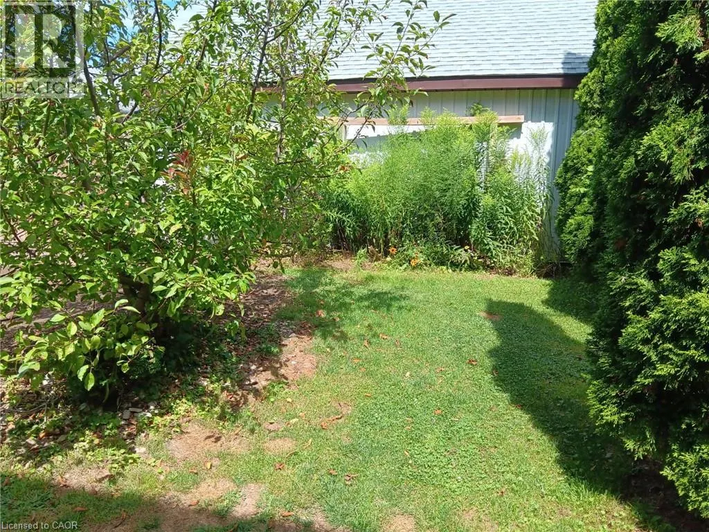 12 WALPOLE Drive