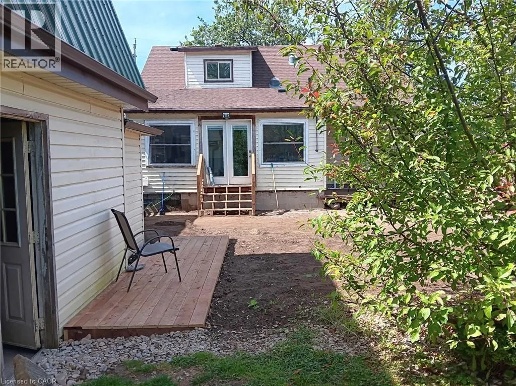 12 WALPOLE Drive