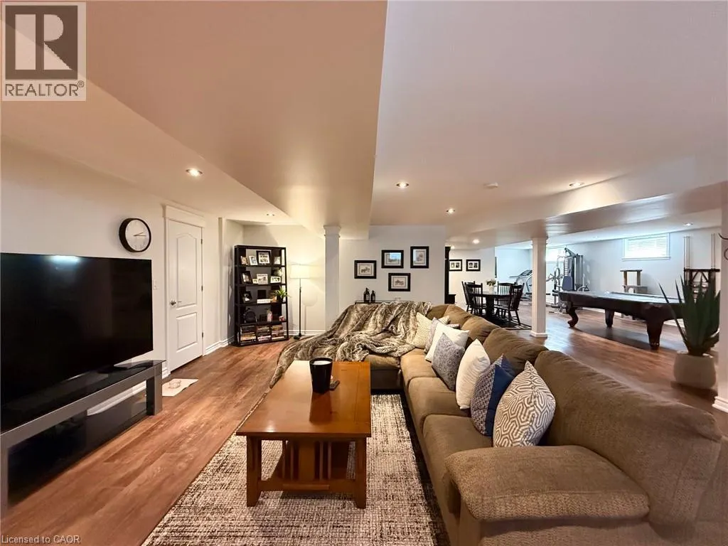 62 TAN Avenue
