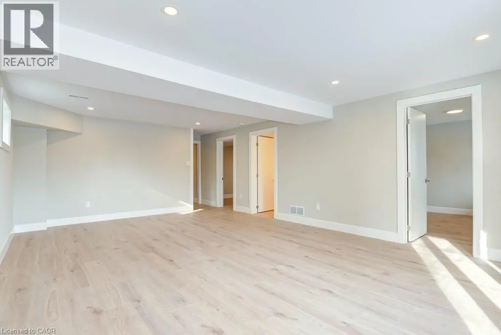 155 DOON Road Unit# LOWER, #LOWER