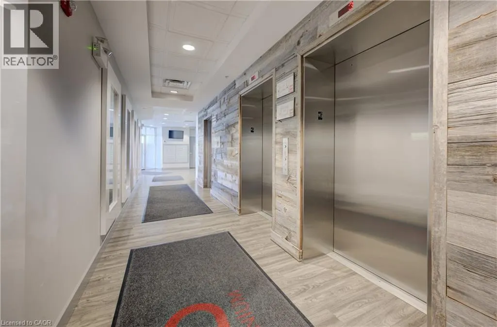 188 KING Street S Unit# 402, #402