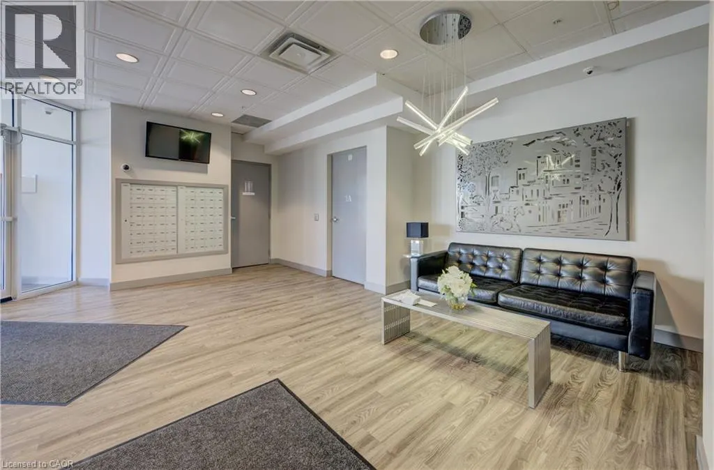 188 KING Street S Unit# 402, #402