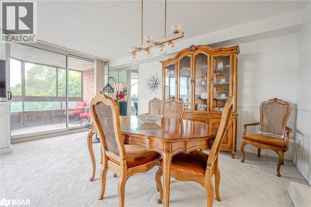 181 COLLIER Street Unit# 206, #206