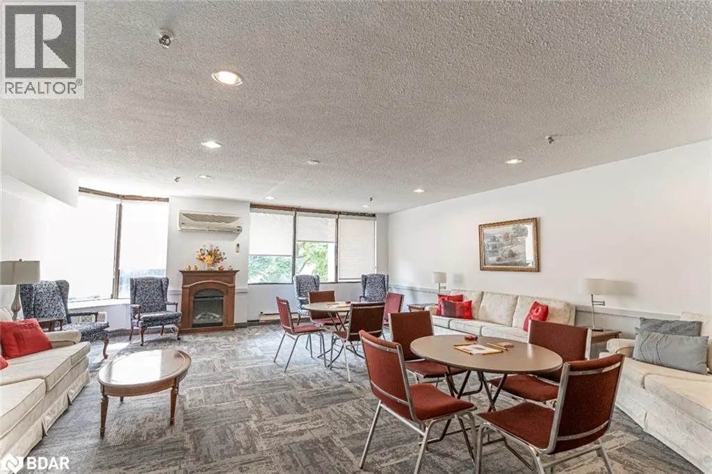 181 COLLIER Street Unit# 206, #206