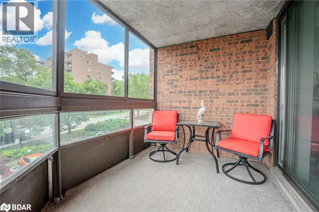 181 COLLIER Street Unit# 206, #206