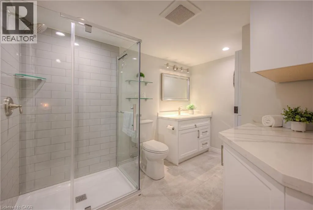 313 GEORGE Street N Unit# 4, #4