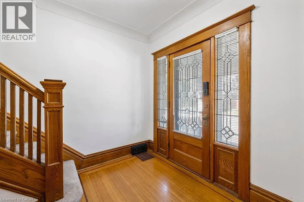 35 GAGE Avenue S Unit# #1, ##1
