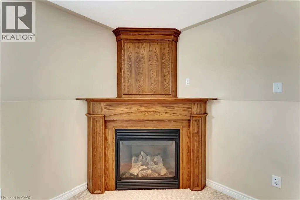25 MAPLEVIEW Drive