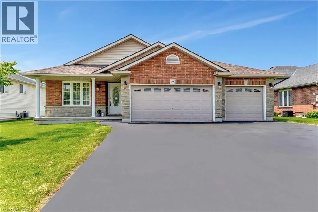 25 MAPLEVIEW Drive