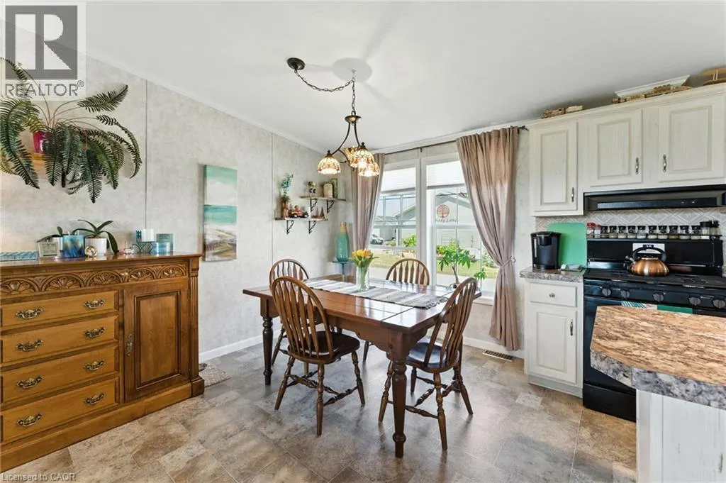 55 RIVERBEND Crescent