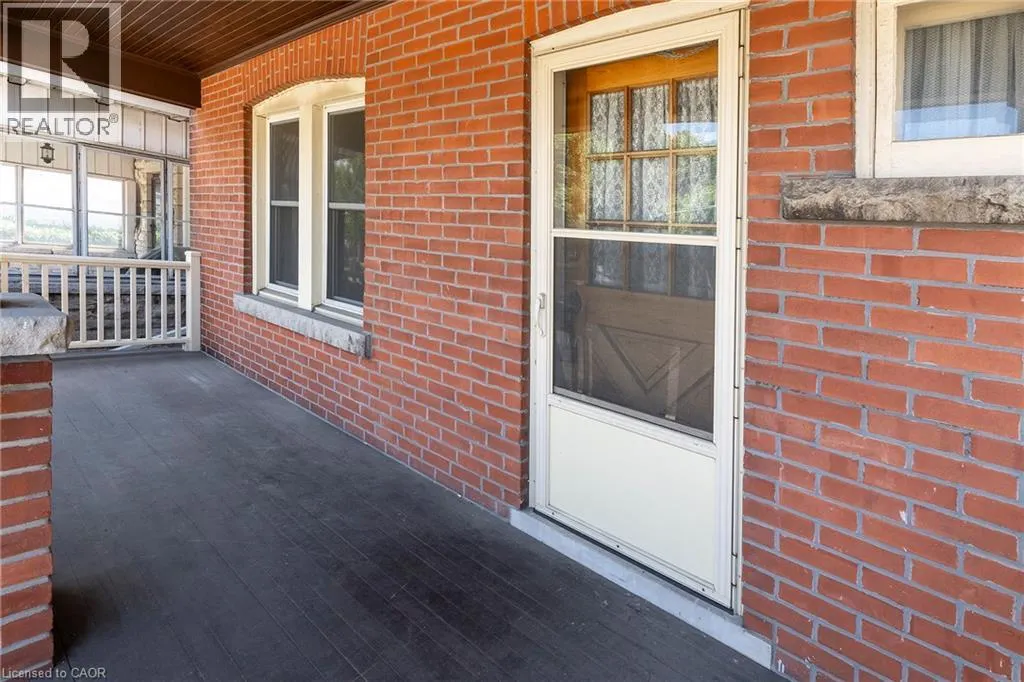 62 ALPINE Avenue