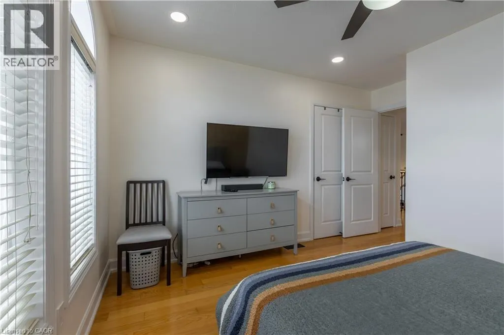 5 JUNEBERRY Road