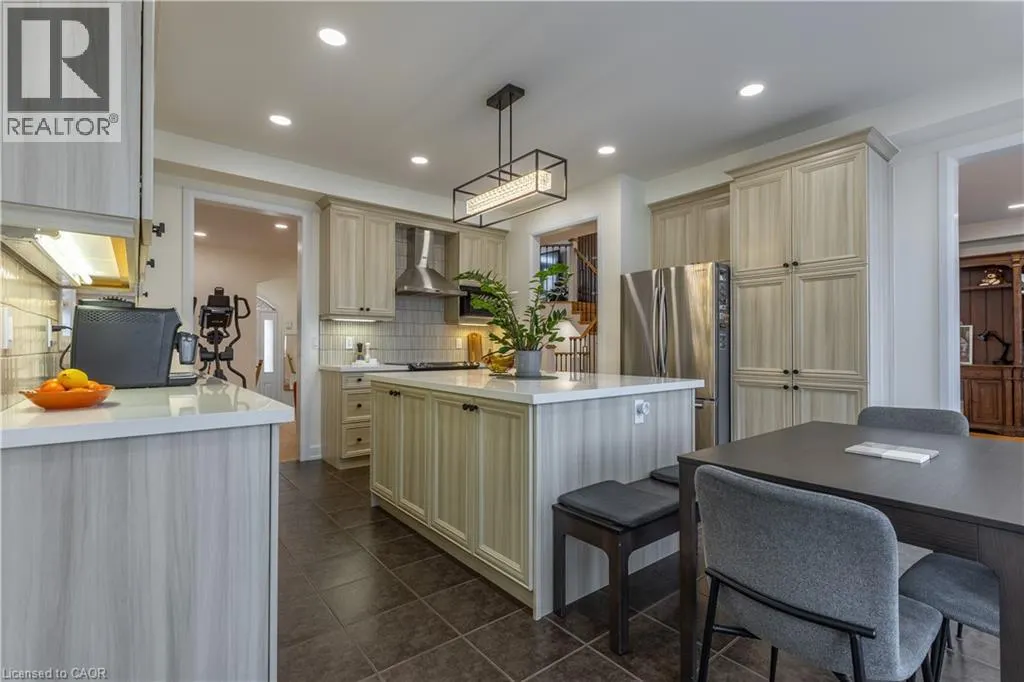 5 JUNEBERRY Road