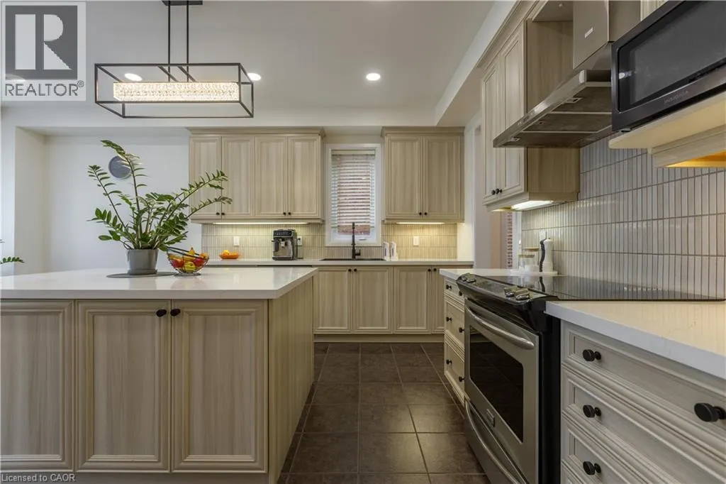 5 JUNEBERRY Road