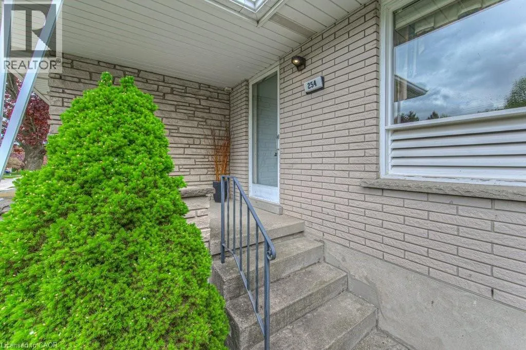 254 VILLAGE Road