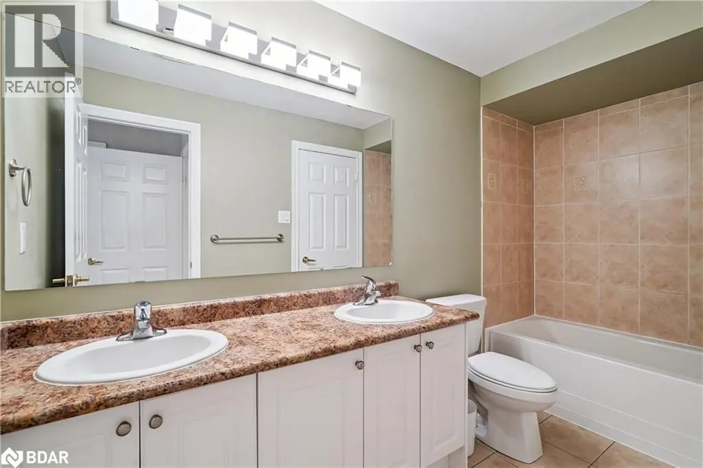 10 LORING DOOLITTLE Court