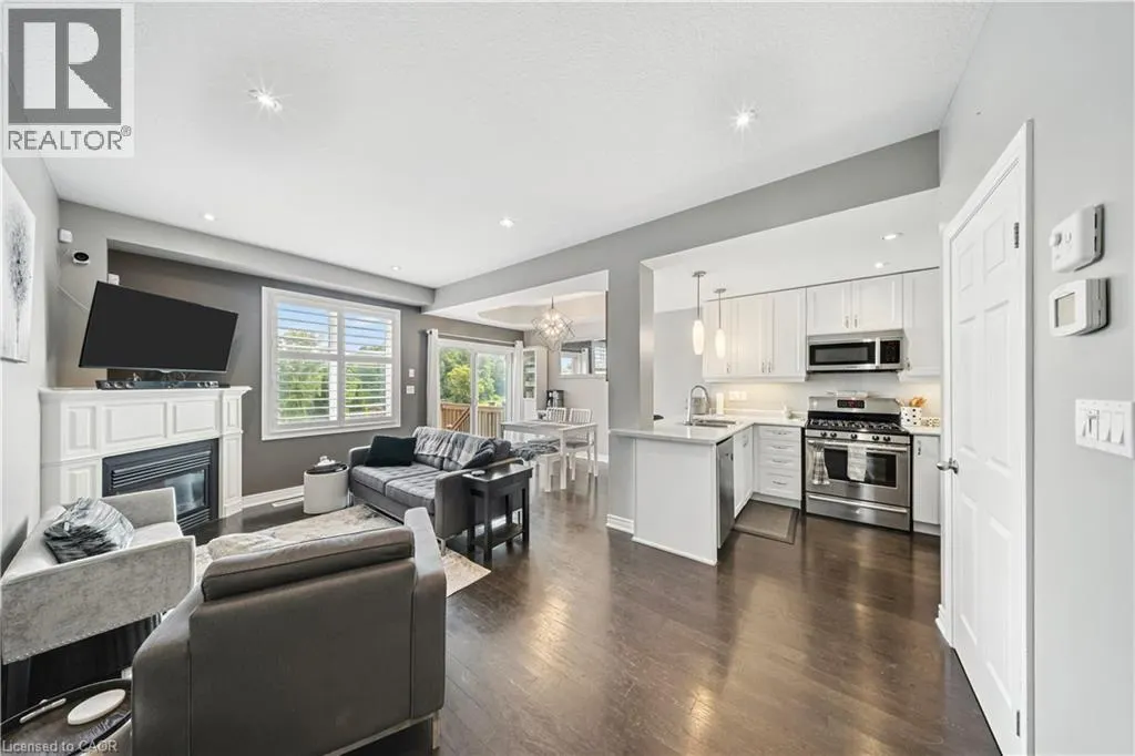 22 MADONNA Drive