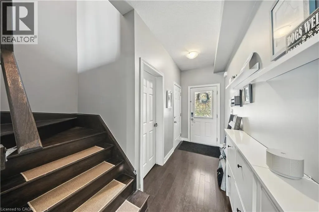 22 MADONNA Drive