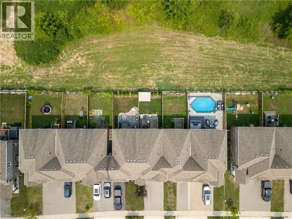 22 MADONNA Drive