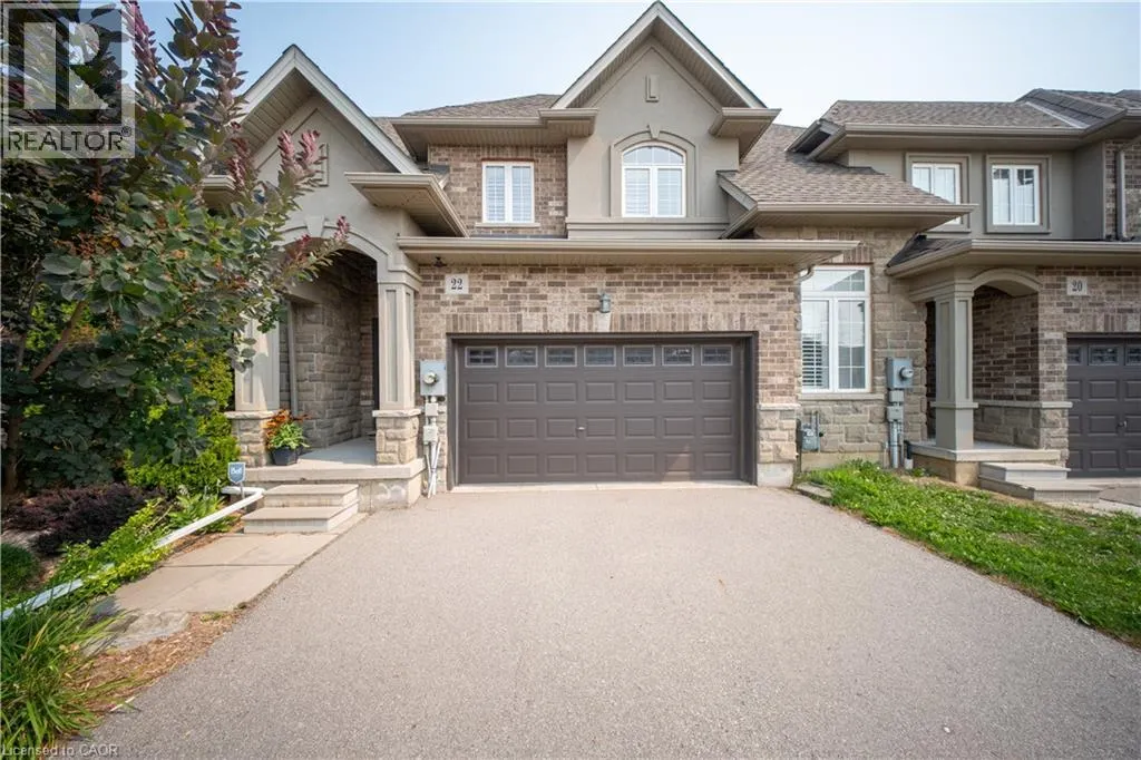 22 MADONNA Drive
