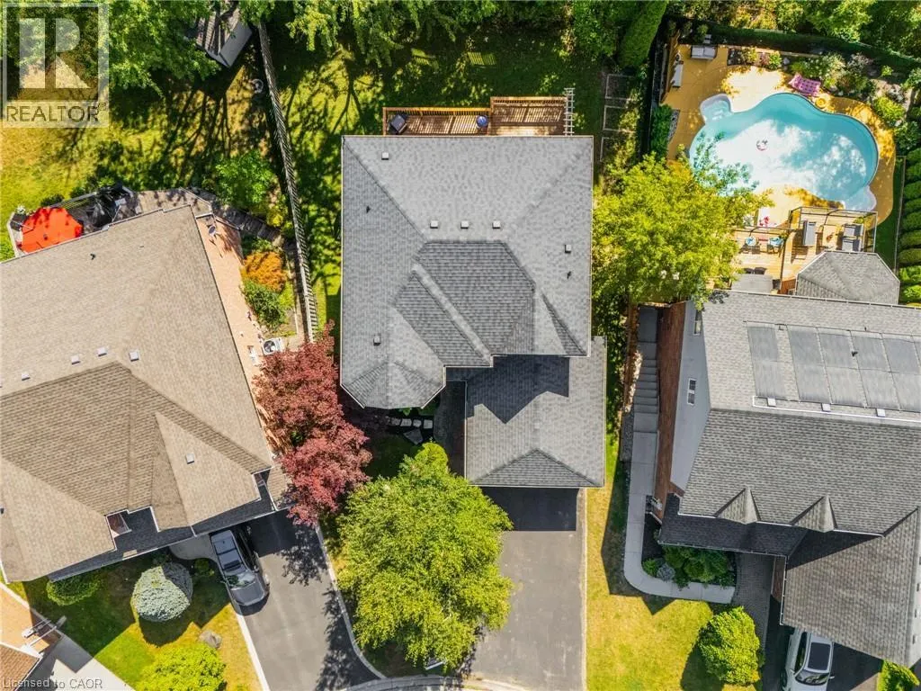 23 MEAD Court