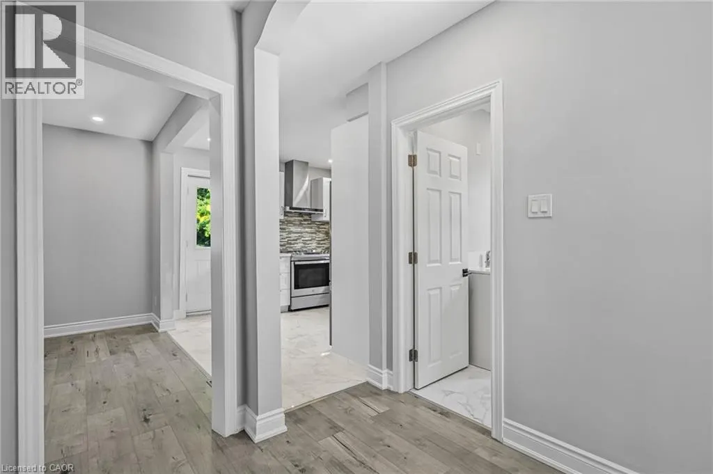 146 CRAIGROYSTON Road