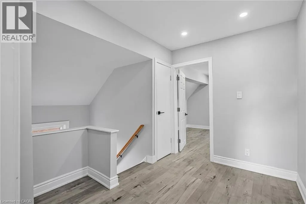146 CRAIGROYSTON Road