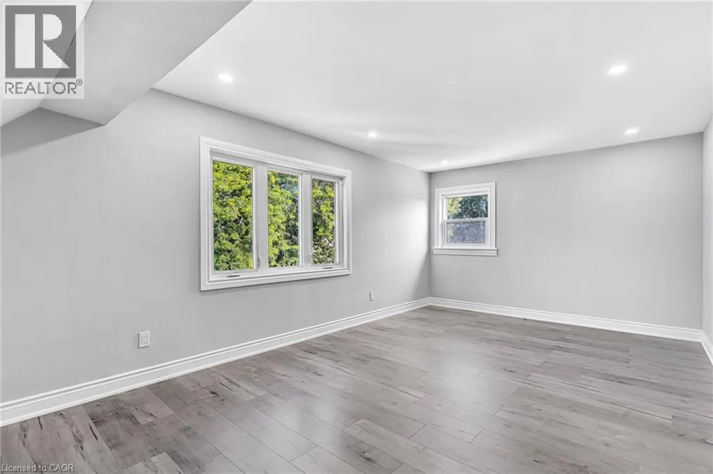 146 CRAIGROYSTON Road