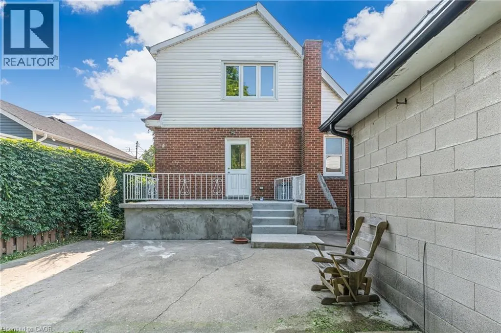 146 CRAIGROYSTON Road