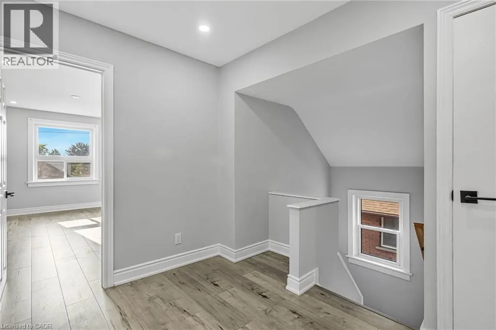 146 CRAIGROYSTON Road