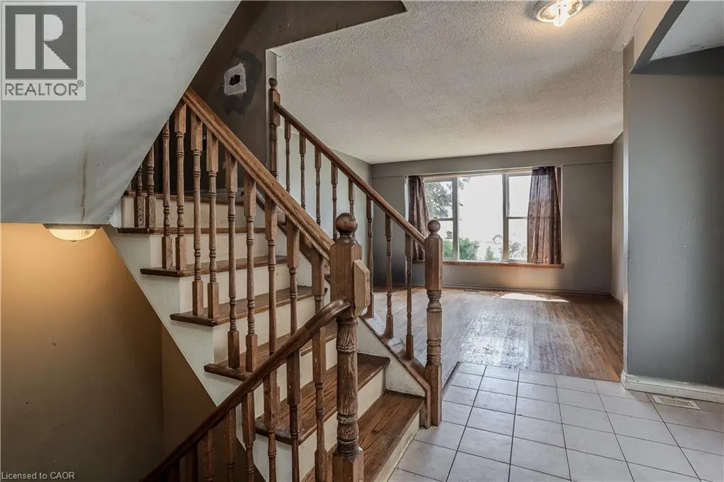 4050 LONGMOOR Drive