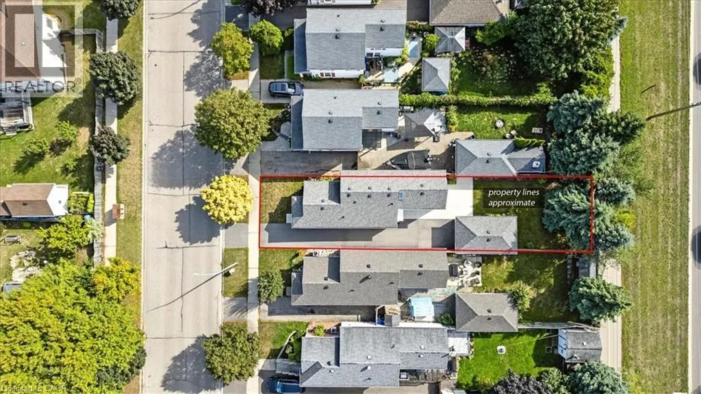 53 WAKE ROBIN Drive