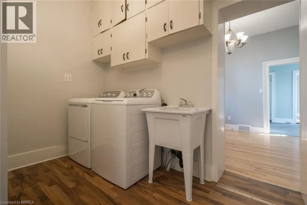 31 PALMERSTON Avenue Unit# Lower, #Lower