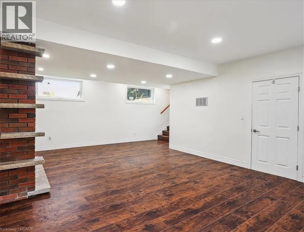 677 GLANCASTER Road
