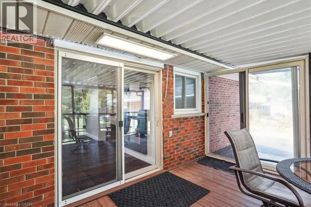 677 GLANCASTER Road