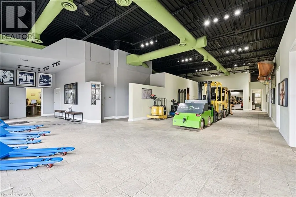 1054 SOUTH SERVICE Road