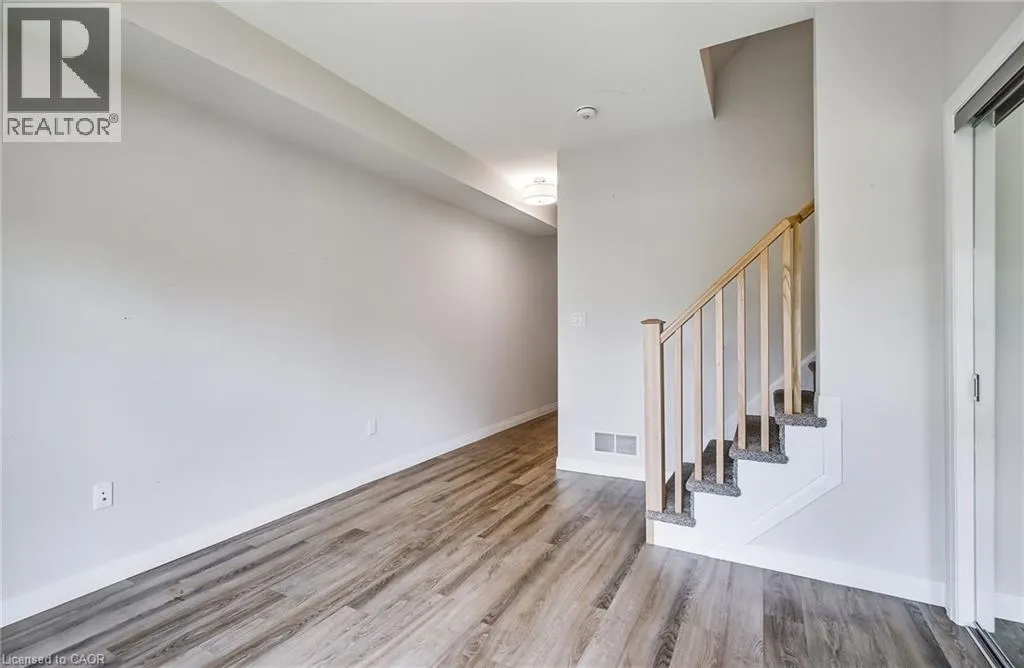 270 MELVIN Avenue Unit# 15, #15
