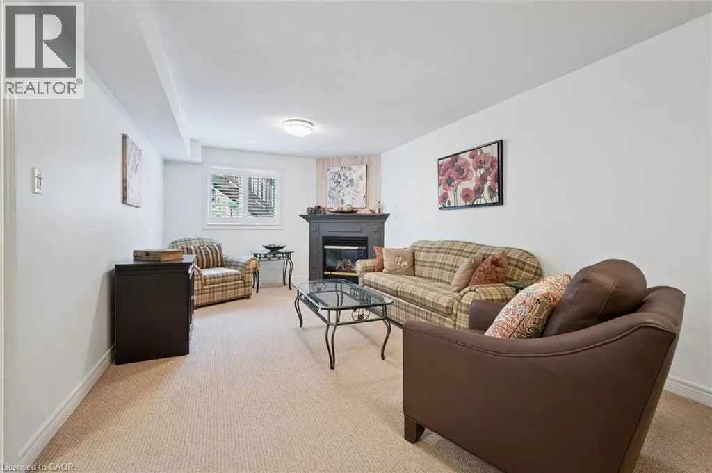 186 RIVERWALK Place
