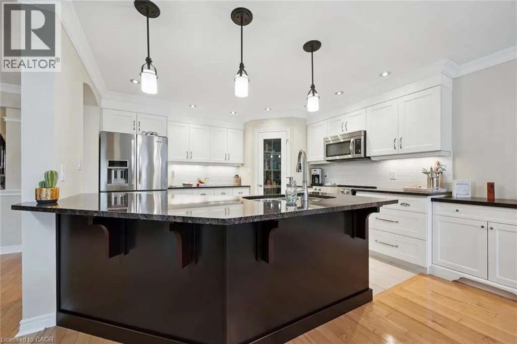 186 RIVERWALK Place