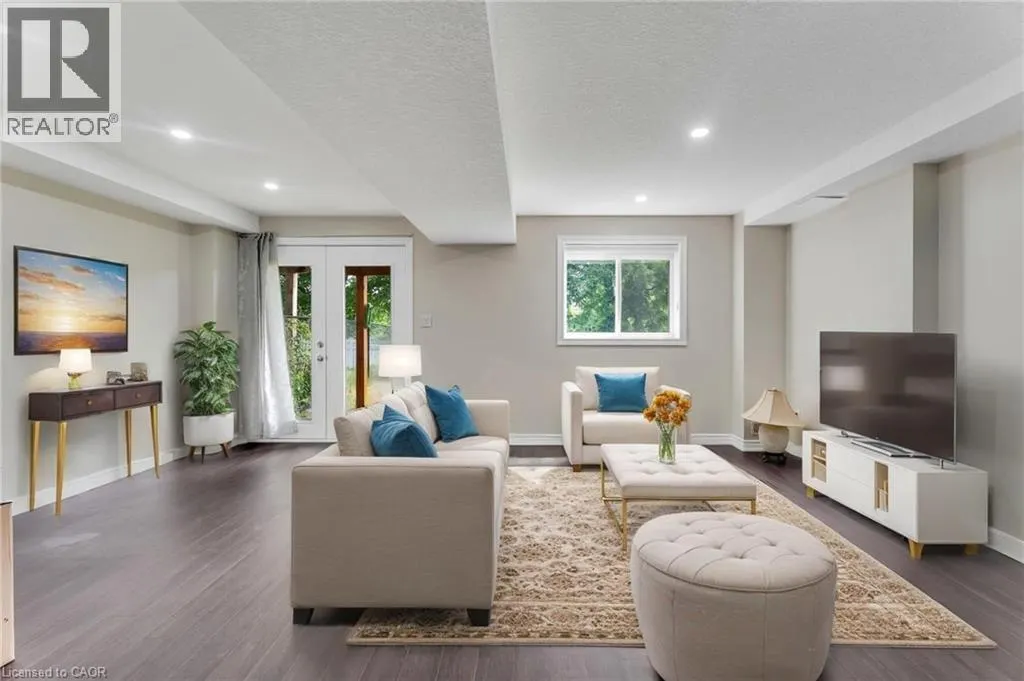 448 STARWOOD Drive