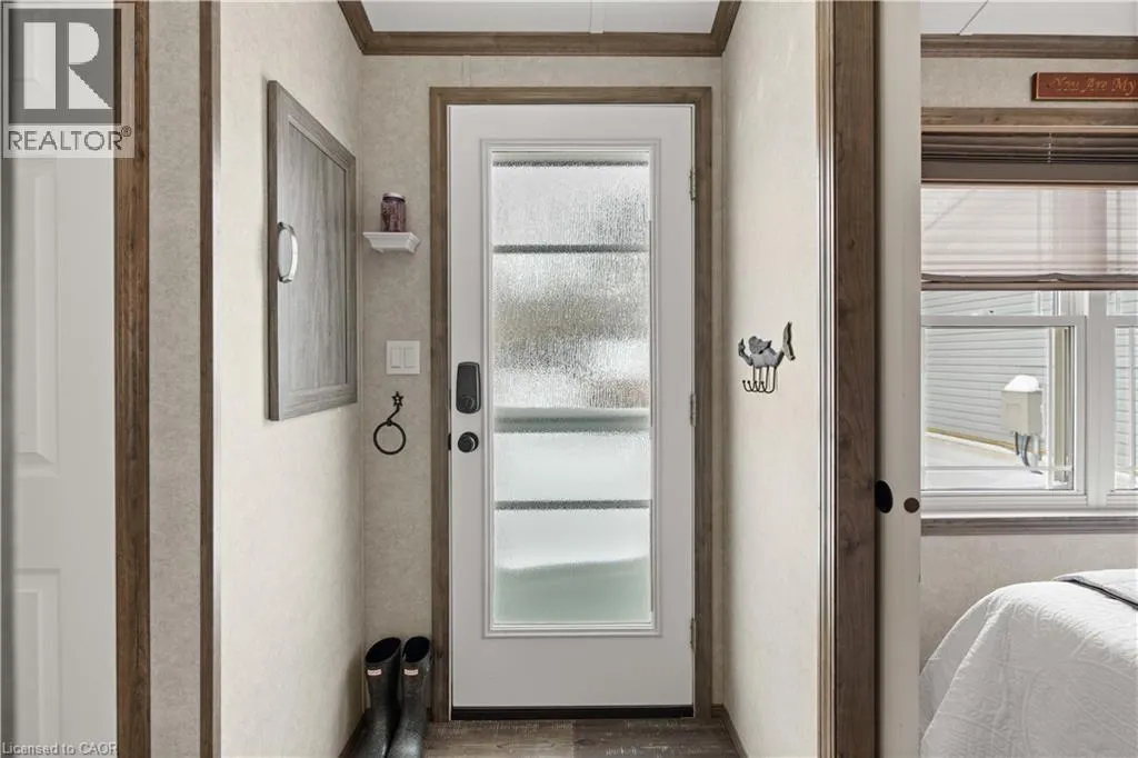 4449 MILBUROUGH Line Unit# 10 Oak St., #10 Oak St.