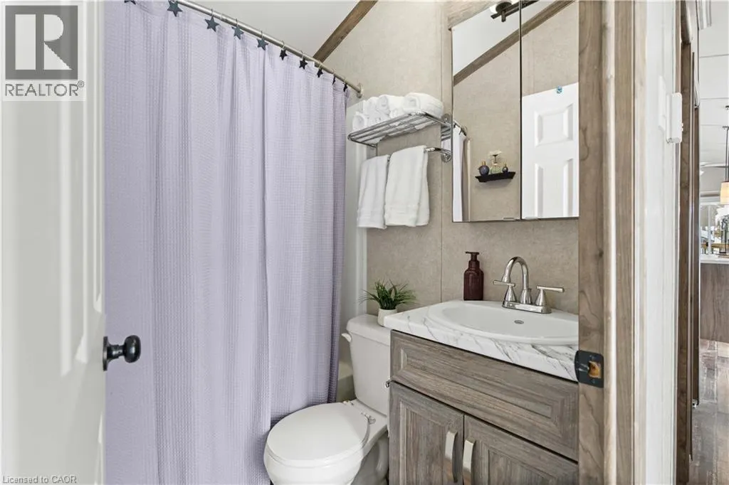 4449 MILBUROUGH Line Unit# 10 Oak St., #10 Oak St.
