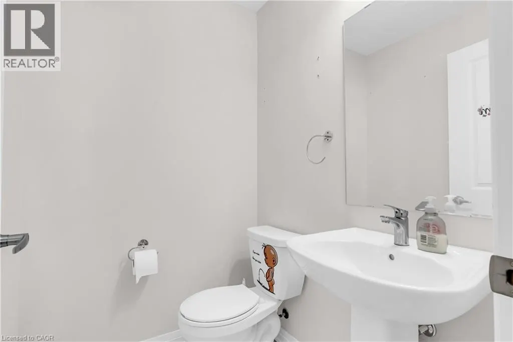 585 COLBORNE Street E Unit# 106, #106