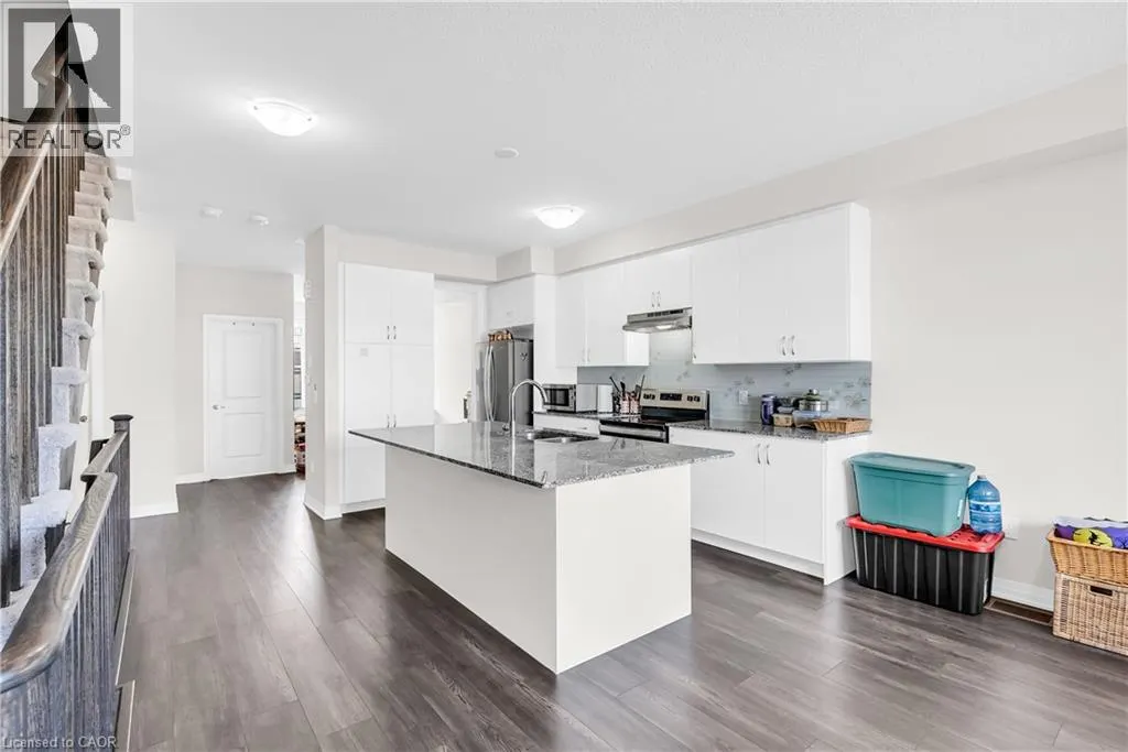 585 COLBORNE Street E Unit# 106, #106